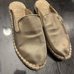 DV by Dolce Vita Gold Espadrille Slip On, sz 9